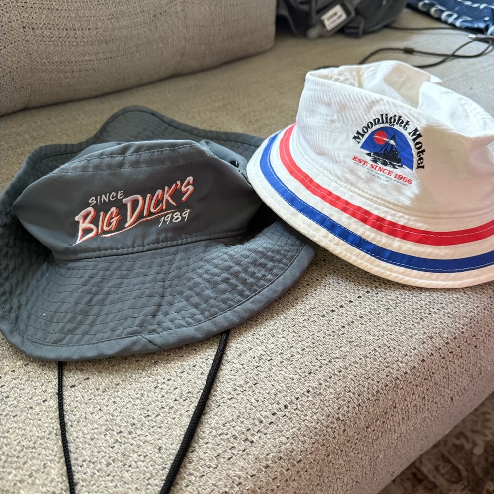 Gray and White Bucket Hat Set